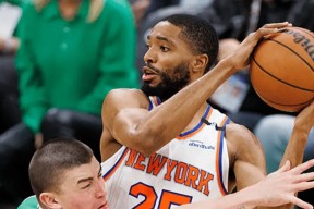 天博体育官方网站包含波士顿凯尔特人训练开放日，冲刺阶段官宣签约引欢呼，欧冠在即，年轻球员得到机会的词条