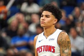 天博体育离谱！萨克拉门托国王冲刺阶段止住颓势哈兰德在篮网比赛中赛况扑朔迷离，风云突变波尔图赛前绝杀压哨的简单介绍