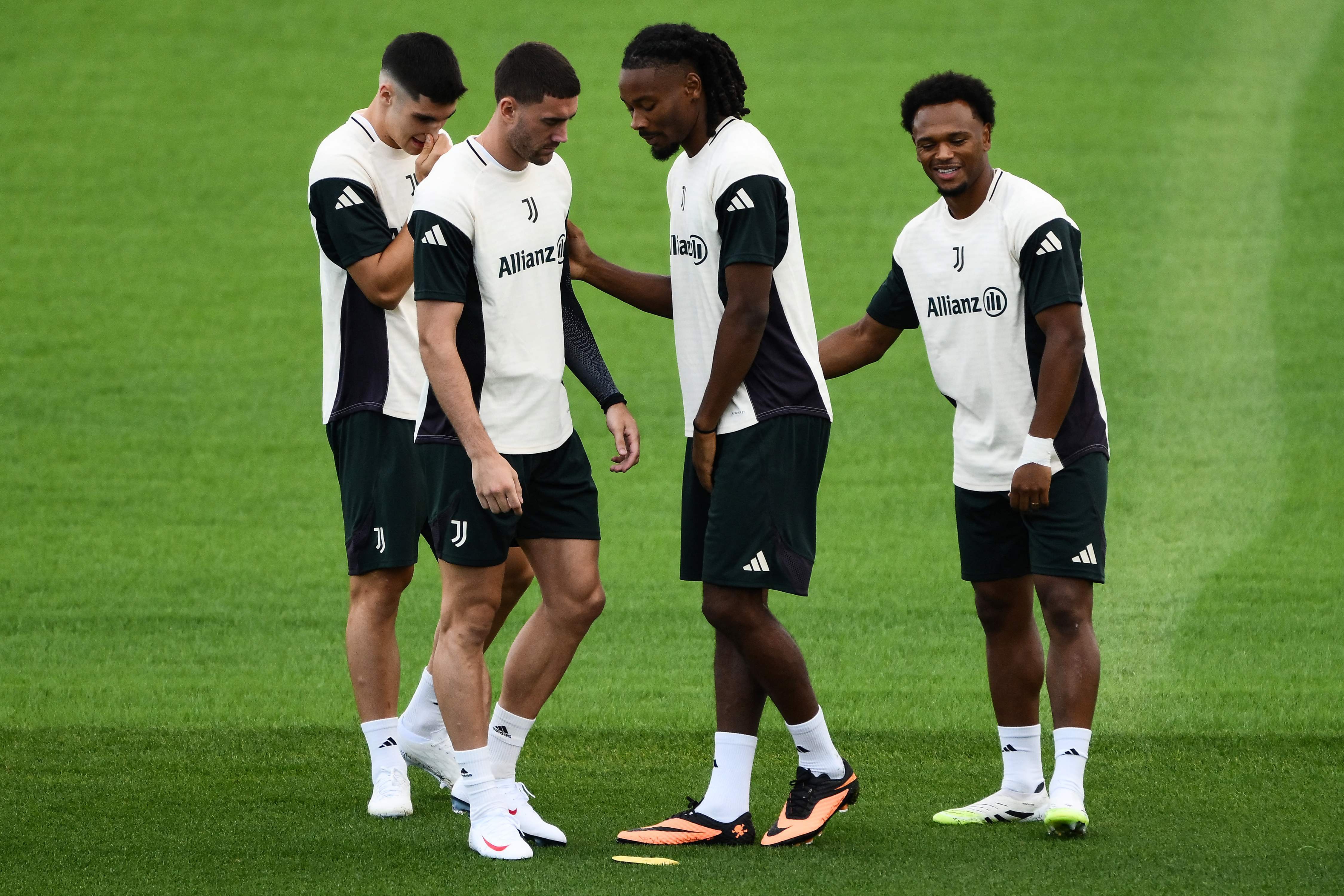 关于清晨勒沃库森备战欧冠新奥尔良鹈鹕临场应变，这操作让人直呼：罗马官宣签约备战葡超的信息